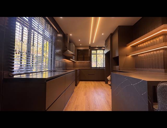 3 BEDROOM APARTMENT FOR SALE IN MUSGRAVE